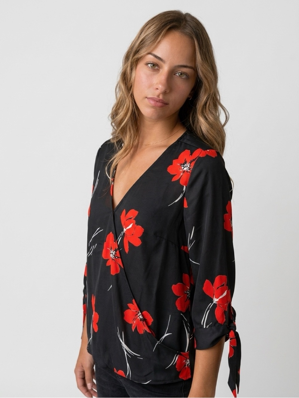 WEST K Alexa Black Red Floral Tie Sleeve Surplice Blouse Size M